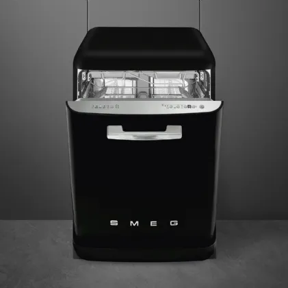 Lavastoviglie 50s Style Nera LVFABBL3 di Smeg