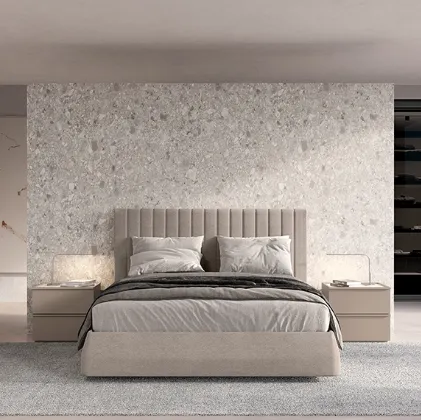 Letto con testiera in tessuto trapuntato Softcase di Febal Casa